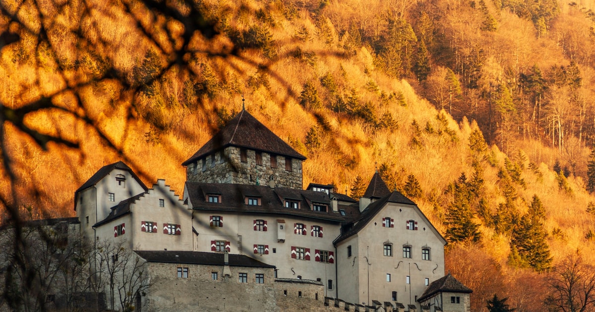 Entdecke Vaduz in 60 Minuten mit einem Einheimischen GetYourGuide