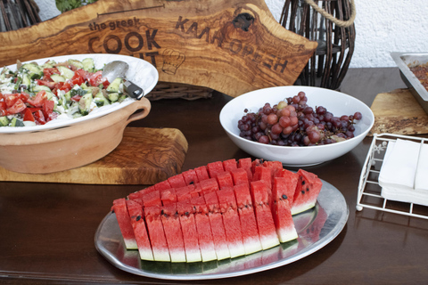 Kissamos: Greek Night with Buffet Dinner and Plate Smashing
