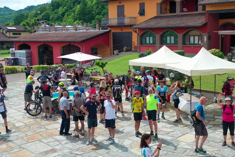 Gavi: E-Bike Tour with Wine Tasting