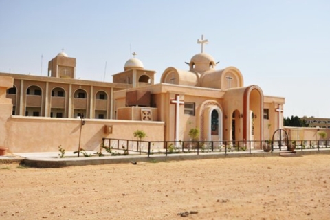 Caïro: Tour naar het Wadi El Natron-klooster vanuit CaïroPrivé rondleiding