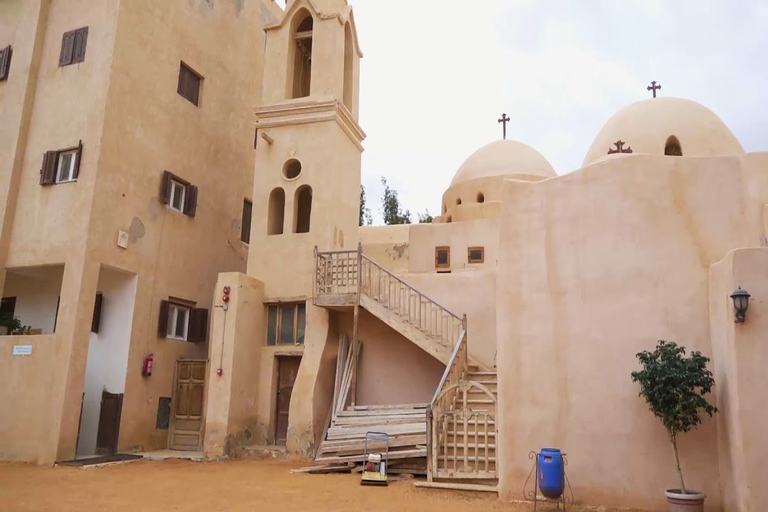 Le Caire : Visite du monastère de Wadi El Natron au départ du CaireVisite guidée privée