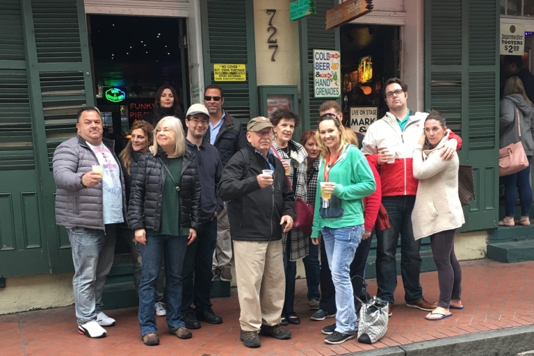 Experiencia con Fantasmas y Vampiros Borrachos de Nueva OrleansExperiencia en grupo público / Visita guiada