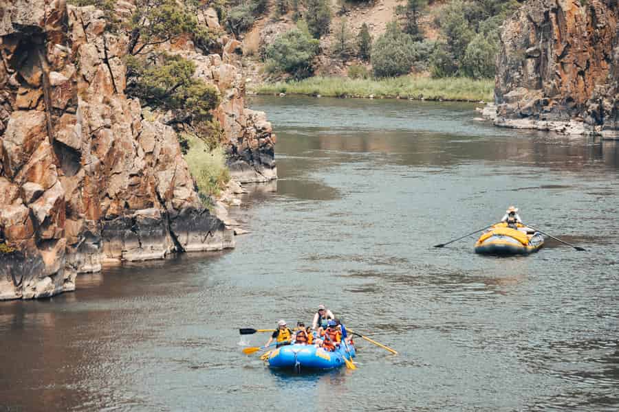 Kremmling: Upper Colorado halbtägige geführte Floßfahrt mit Mittagessen. Foto: GetYourGuide