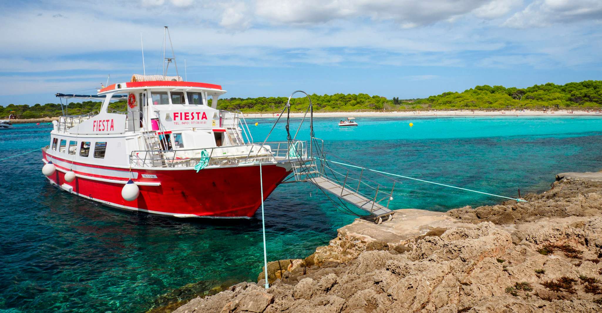 Menorca, Full-Day Boat Tour with Paella Lunch - Housity