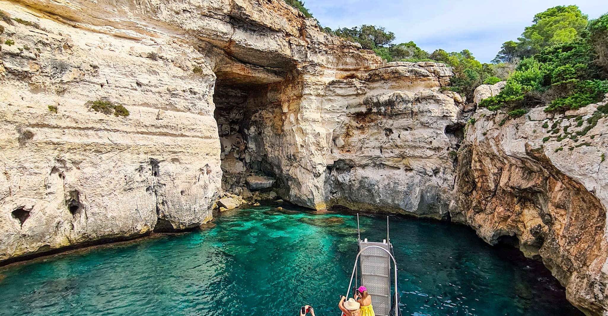 Menorca, Full-Day Boat Tour with Paella Lunch - Housity