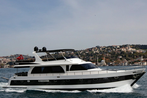 Istanbul: Bosporus Sunset Yacht Cruise med transfer