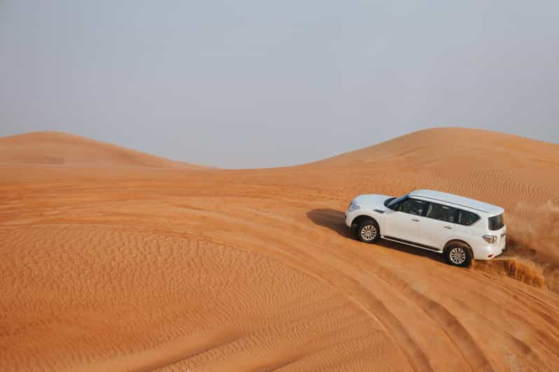 Desert Safari Jeep Tour with Lunch & Hotel Transfers