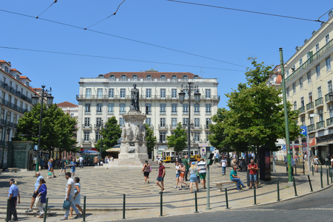 Lisboa: Visita a pie de la ciudad en grupo con guía de habla alemanaVisita variada de Lisboa en grupo reducido