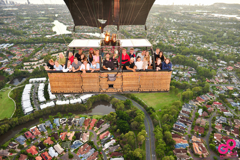 Goudkust: Luchtballonvaart met ontbijtbuffetGoudkust: Luchtballonvaart