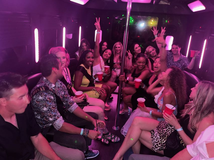 2023) Open Bar Party Bus Nightclub Crawl in Las Vegas