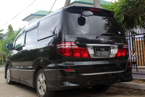 Wattay Airport: Private Transfer to/from Vientiane City Airport to City by Minivan (5 Pax with 4 Bags)