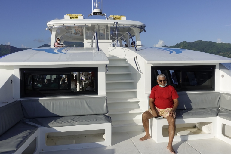 Van Mahé: Praslin & La Digue eilandhoppende tour met lunch