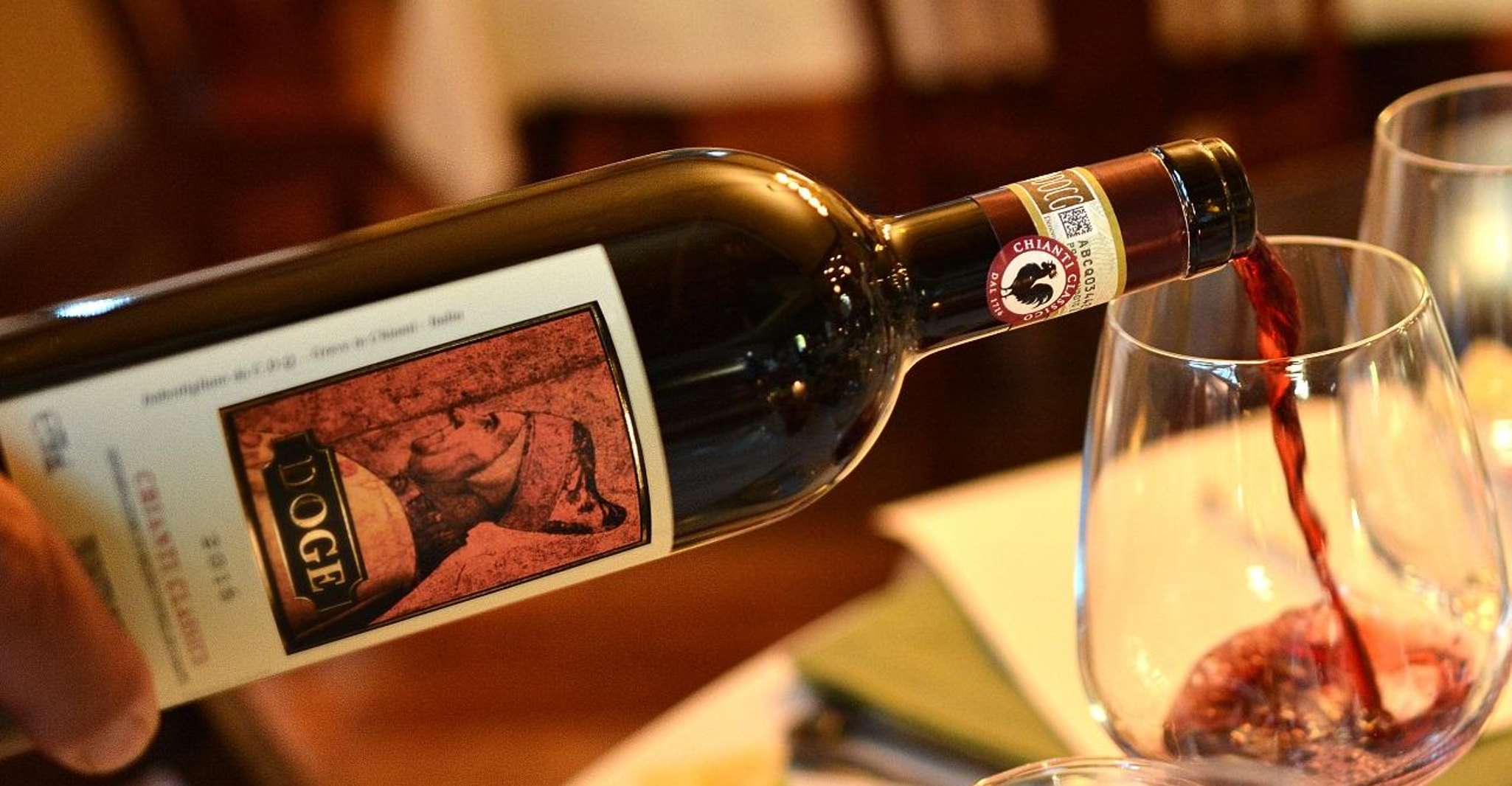 San Gimignano, Pranzo o Cena in Azienda Vinicola con Degustazione - Hizvo