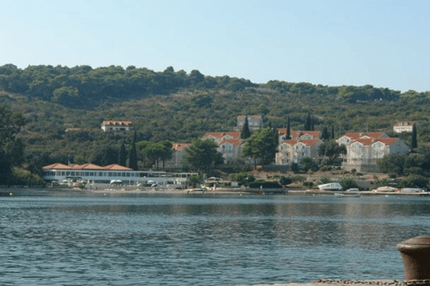 دوبروفنيك: رحلة بحرية بالقارب في جزر إلافيتي مع الغداء والمشروباتدوبروفنيك: رحلة بحرية في جزر إلاف