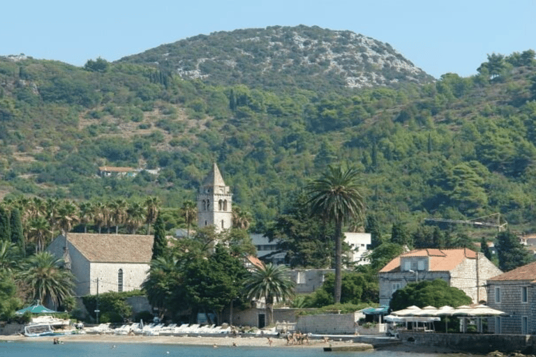 دوبروفنيك: رحلة بحرية بالقارب في جزر إلافيتي مع الغداء والمشروباتدوبروفنيك: رحلة بحرية في جزر إلاف