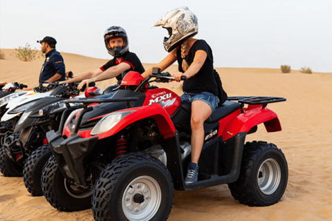 Safari dans le désert en quad autour des pyramides en profitant du coucher du soleilSafari dans le désert en quad autour des pyramides en profitant du coucher de soleil o