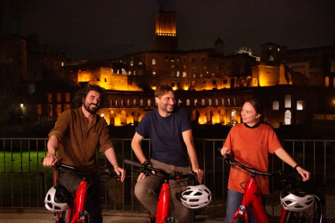 Rzym: Półdniowa wycieczka rowerem elektrycznym po starożytnej drodze Appijskiej i akweduktachPółdniowa wycieczka po francusku
