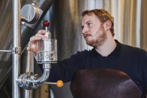 Berlin: Brauereiführung und Craft-Beer-VerkostungGeführte Brauereibesichtigung auf Englisch