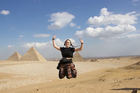 Le Caire : Pyramides de Gizeh en chameau
