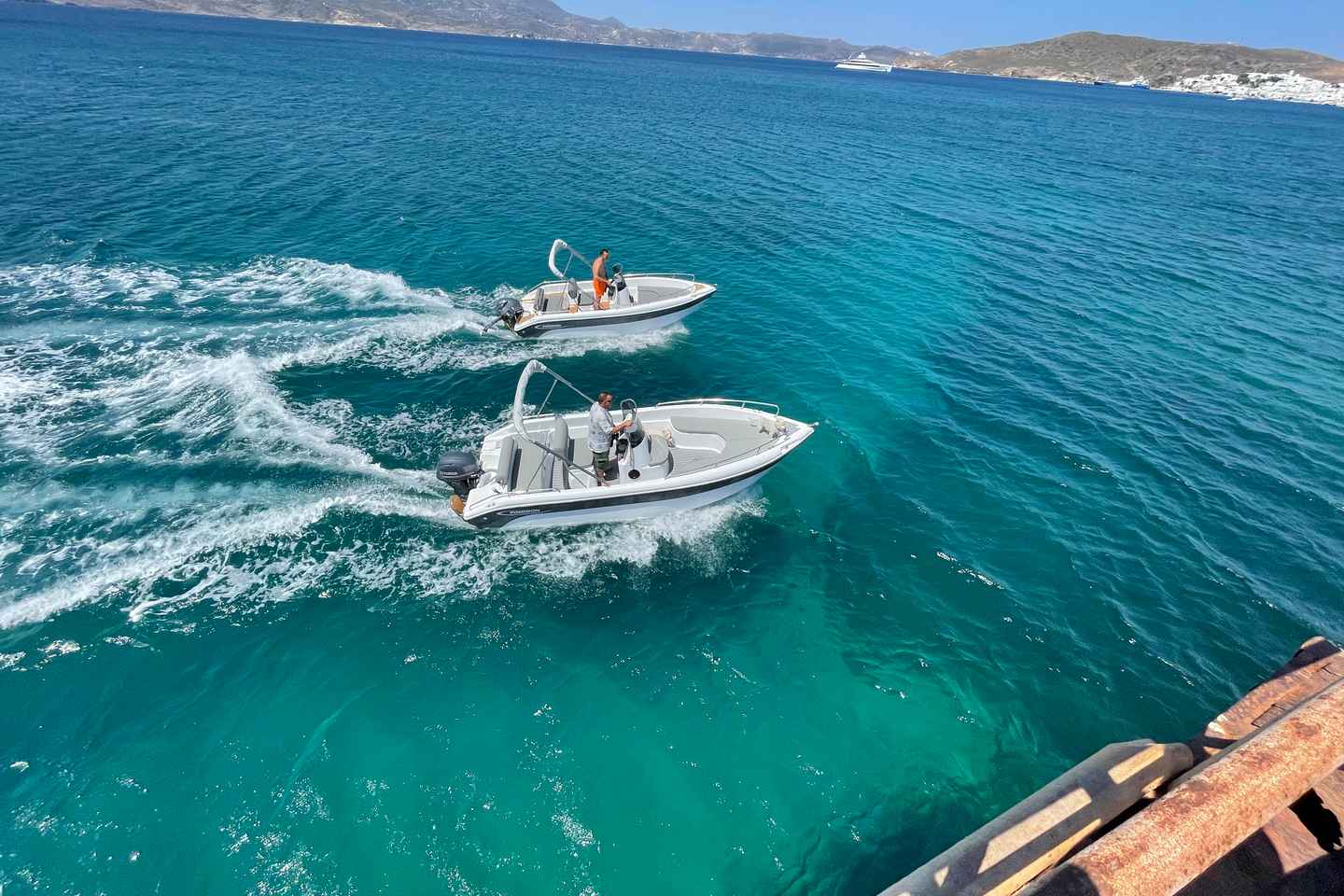 Agia Kiriaki海滩：租船无须驾照