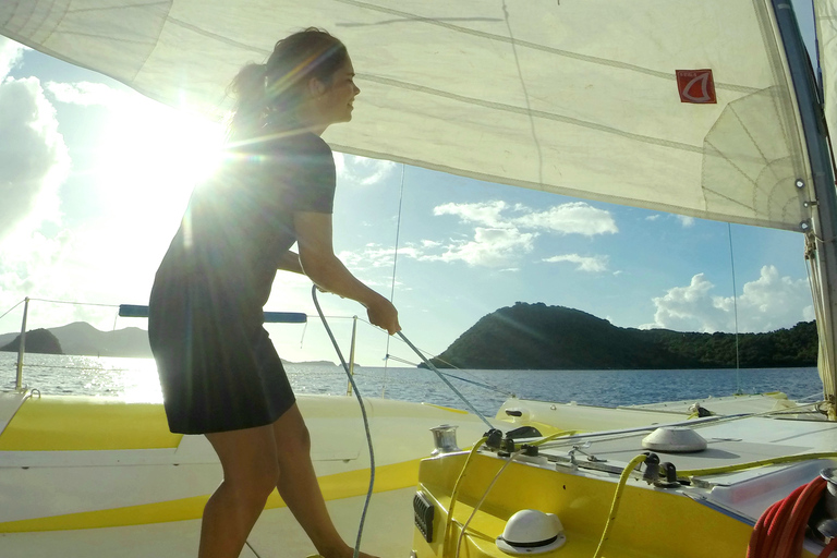 2h Sailing catamaran in La Baie des Saintes