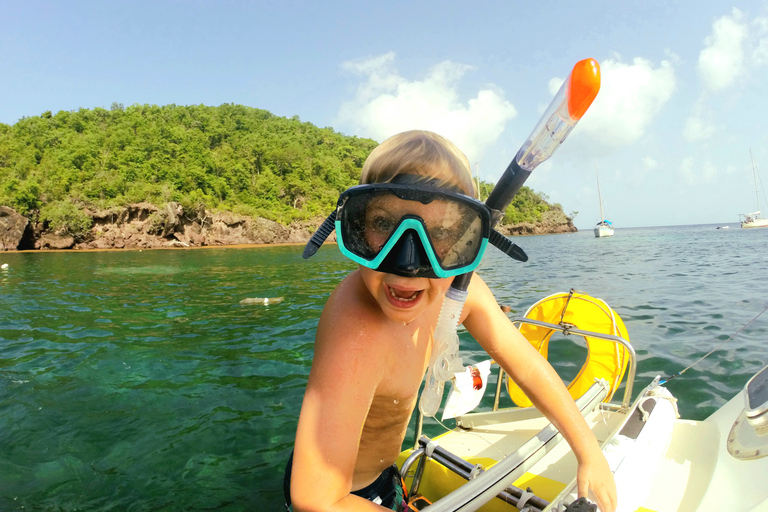 2h Sailing catamaran in La Baie des Saintes