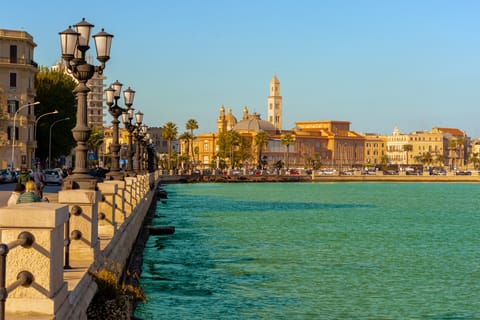 Brindisi: Private Walking Tour with a Guide