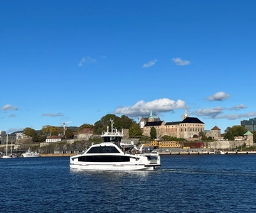 Oslo: City Highlights Guided Tour by Coach with Fjord Cruise