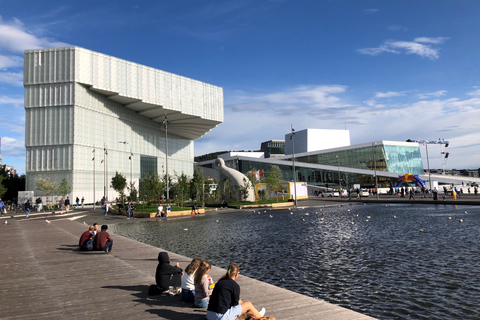 Oslo : Visite guidée de la ville en autocar avec croisière sur le fjord