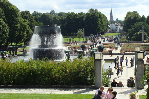 Oslo: City Highlights Guided Tour by Coach with Fjord Cruise