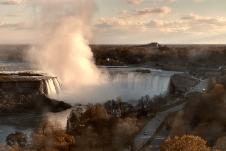 Niagara Falls, Canada: Adventure Theater & SkyWheel Tickets