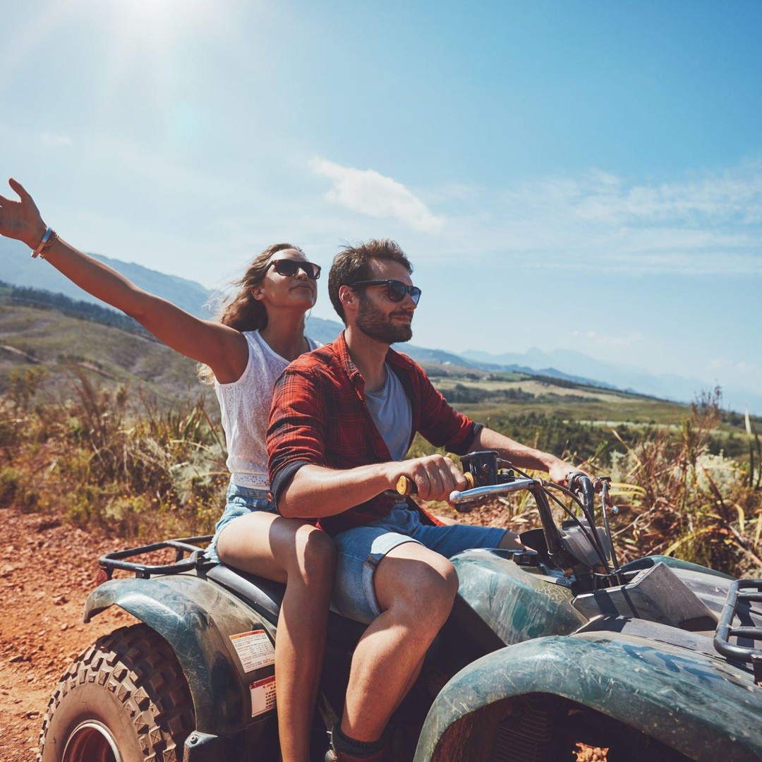 Au départ de Marrakech : Visite guidée de la Palmeraie et des villages berbères en VTT
