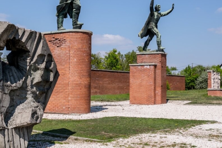 Ride with guide to Memento park to icons of communism Standard Option