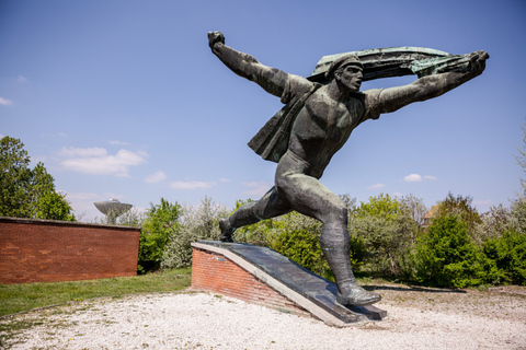 Ride with guide to Memento park to icons of communism Standard Option