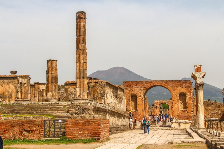 Pompeji: Halbprivate geführte Tour durch PompejiPompeji: Geführte Kleingruppen-Tour auf Portugiesisch