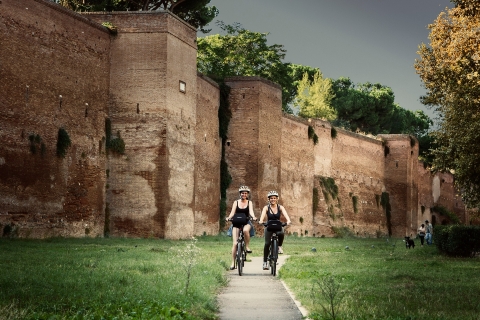 Rzym: Półdniowa wycieczka rowerem elektrycznym po starożytnej drodze Appian i akweduktachWycieczka po niemiecku