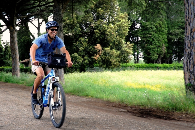 Rome: Half-Day Ancient Appian Way & Aqueducts E-Bike Tour French Tour