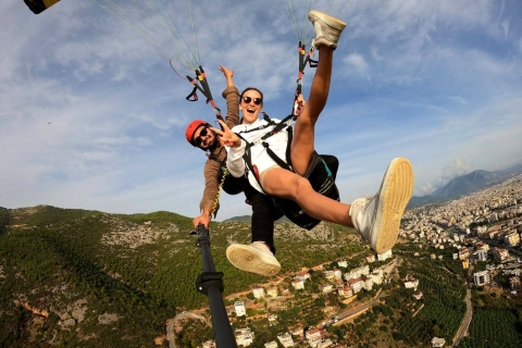From Antalya: Alanya Paragliding Experience with Beach Visit