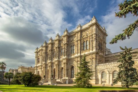Istanbul: Dolmabahce Palace Guided Tour, Skip-the-line Entry