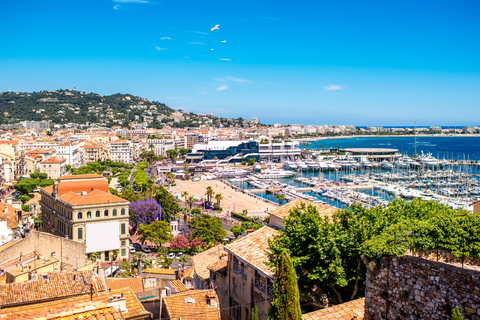 Explora Cannes: Excursão a pé guiada com um guia localCannes: Excursão a pé guiada de 2 horas