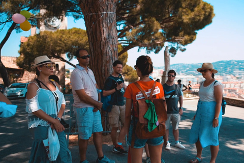 Explora Cannes: Excursão a pé guiada com um guia localCannes: Excursão a pé guiada de 2 horas