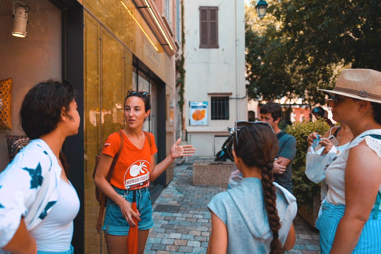 Explora Cannes: Excursão a pé guiada com um guia localCannes: Excursão a pé guiada de 2 horas