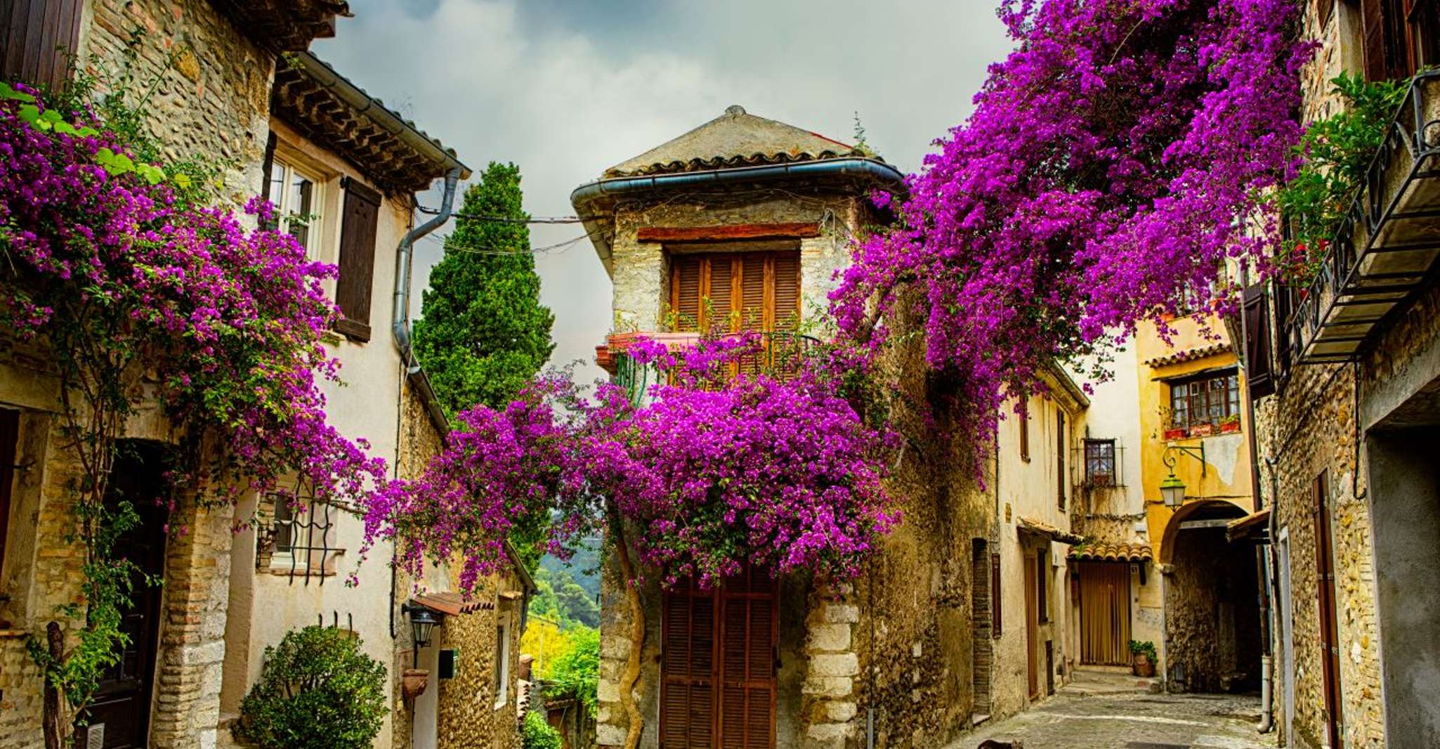 From Nice, Provence and its Medieval Villages Full-Day Tour - Housity