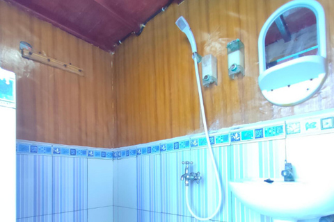 Komodo: Slow Voyage 2D1N Overnight Sailing Experience Private Cabin ( Share Bathroom )