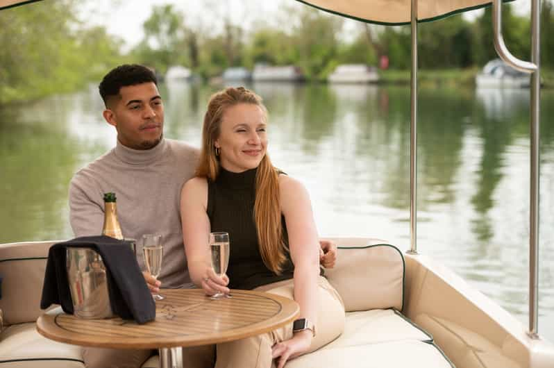 Oxford: River Cruise and 6-Course Tasting at The Folly | GetYourGuide