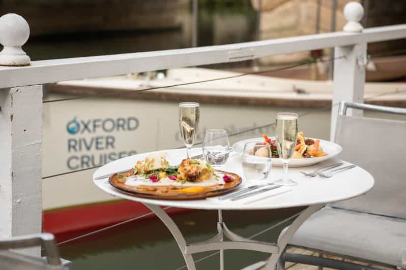 Oxford: River Cruise and 6-Course Tasting at The Folly | GetYourGuide