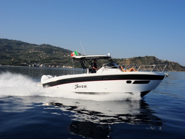 Visit Crociera Giornaliera in Luxury Boat a Porto Cesareo in Porto Cesareo, Italia
