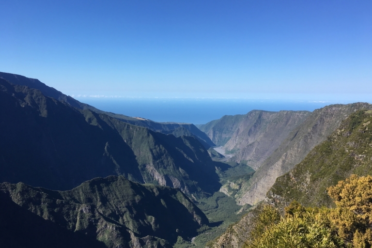 Reunion Island: Piton de la Fournaise volcano excursion French speaking driver/guide