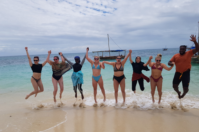 Azul SafariZanzibar: passeio de barco pela lagoa azul da ilha de Kwale