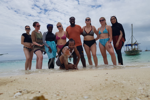 Azul SafariZanzibar: passeio de barco pela lagoa azul da ilha de Kwale